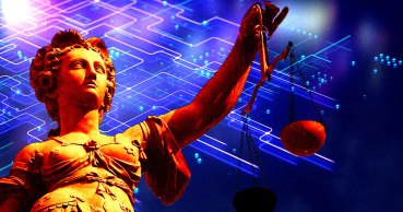 Crypto Guys Who Bought a Huge Gold Trump Statue Now Have a Problem