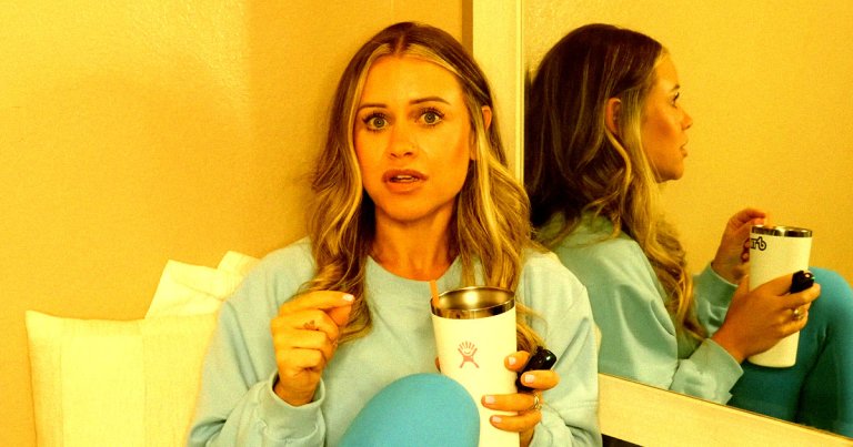 A wellness influencer named Janelle Rohner has come under fire after withholding the fact that she was using a GLP-1 weight loss drug.