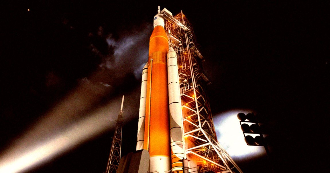 White House Announces Plans to Rip Up NASA's Moon Program