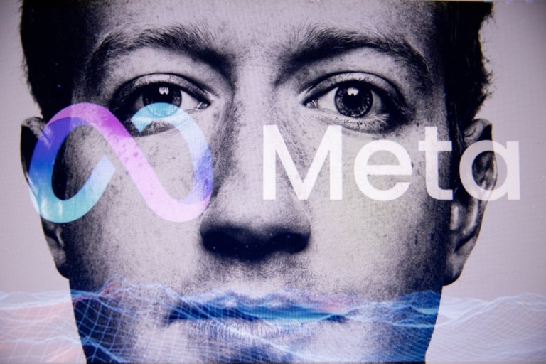 Meta is asking Facebook users to share their entire camera roll so its AI can start "restyling" your photos and give "suggestions."