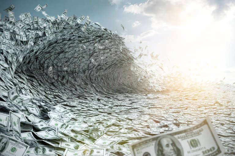 Two Bitcoin wallets that remained untouched for more than a decade just came back online — and whoever owns them are now filthy rich. 