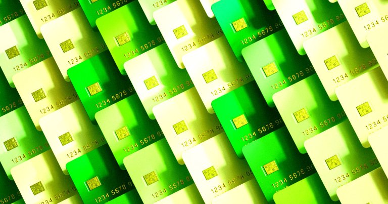 The AI industry is putting the massive tab for all its AI infrastructure on the figurative credit card, giving experts an ominous feeling.