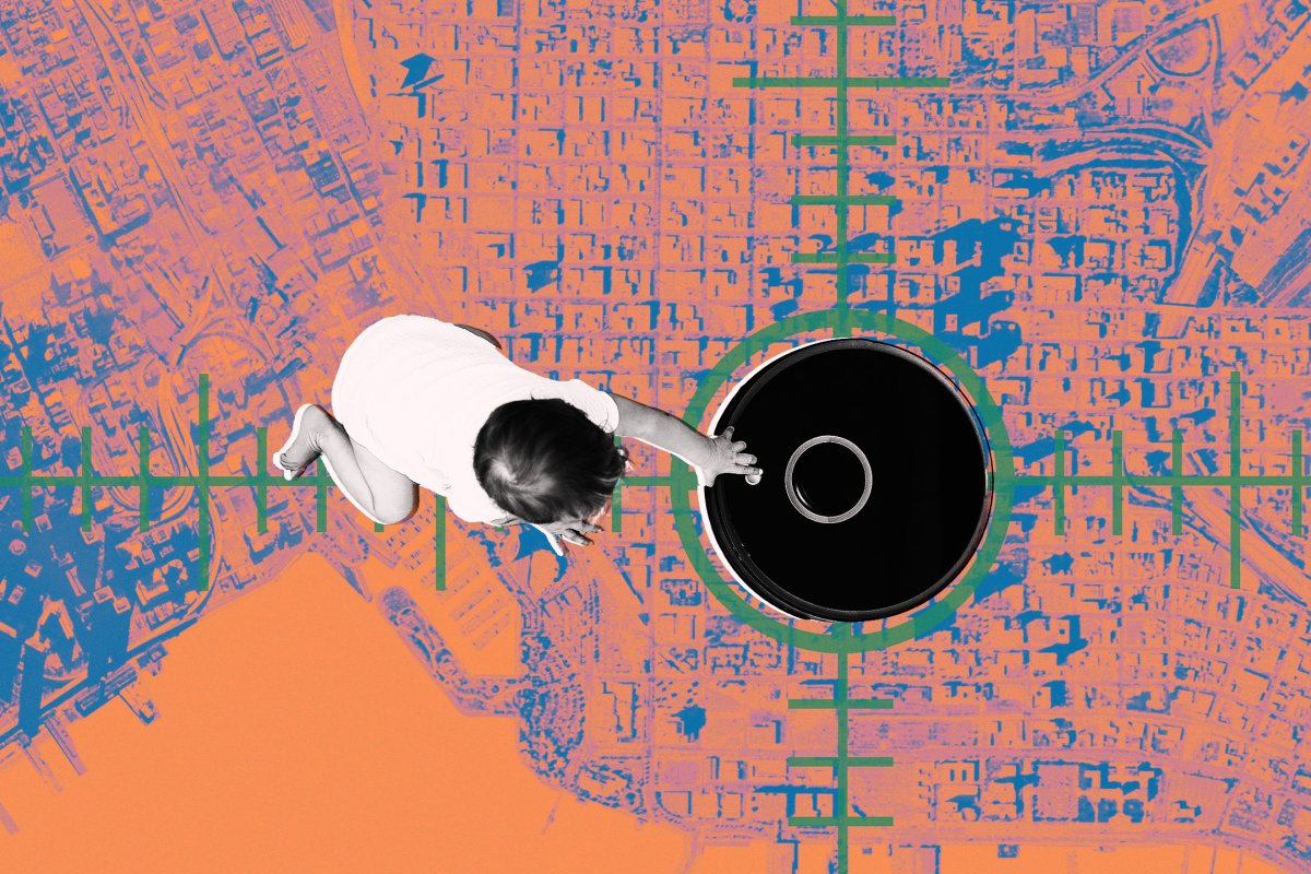 Man Alarmed to Discover His Smart Vacuum Was Broadcasting a Secret Map of His House Man Alarmed to Discover His Smart Vacuum Was Broadcasting a Secret Map of His House