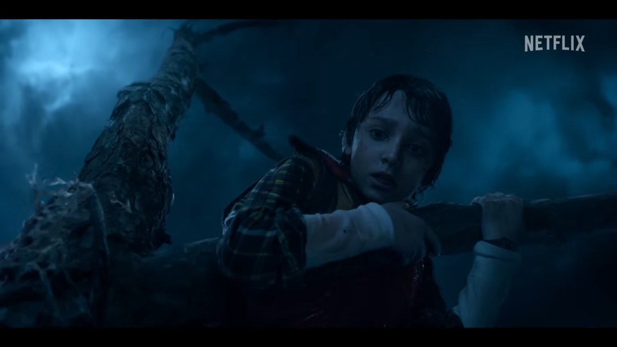 Screenshot showing a digitally de-aged Noah Schnapp on the new season of "Stranger Things."