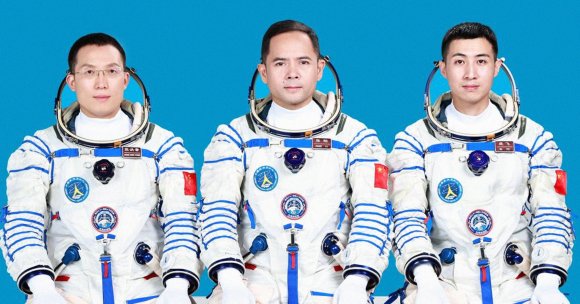 China's Shenzhou-21 crew of astronauts is technically currently stranded on board the Tiangong without a usable spacecraft at their disposal.