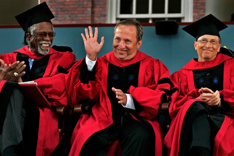 Harvard economics professor Larry Summers awkwardly addressed his class of college students about his ties to Jeffrey Epstein.