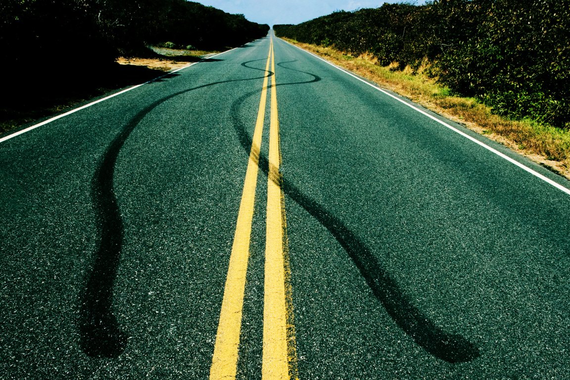 A new $7 million startup called Autolane is revolutionizing the way self-driving cars navigate the fast food drive thru.