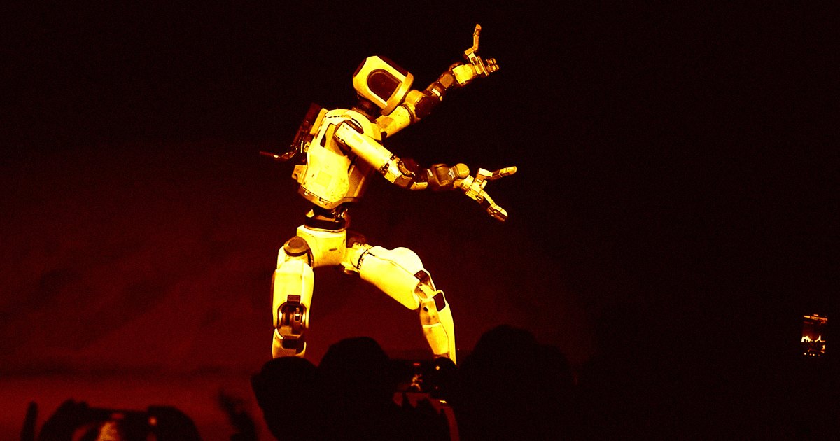 Boston Dynamics' Unnatural New Robot Demo Will Give You Goose Bumps