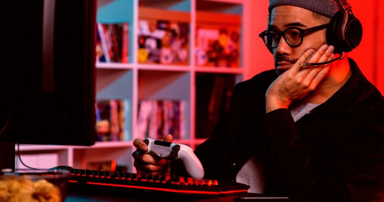 Japanese tech giant Sony is looking to let an AI navigate PlayStation games on the human player's behalf.