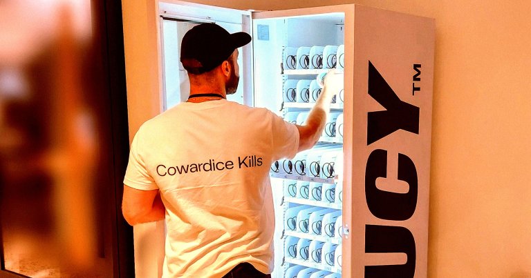 Even the shadowy defense contractor Palantir is now offering its employees nicotine pouches in its vending machines.