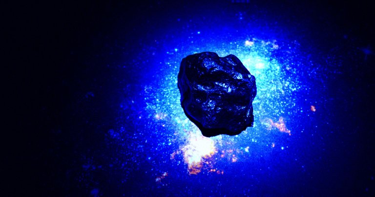 Astronomer Avi Loeb pointed out two papers that found that interstellar object 3I/ATLAS bears an unusually high concentration of deuterium.