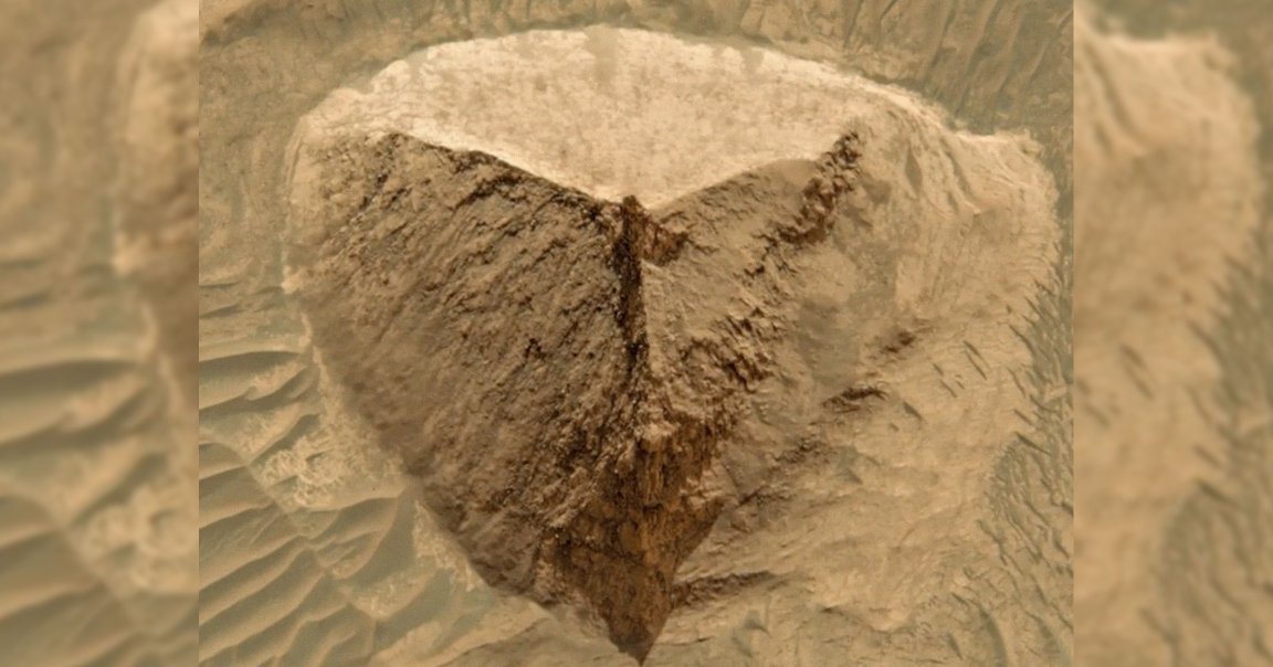 Conspiracy theorists suggested they had stumbled upon a pyramid on Mars that could've been built by aliens. Scientists are not buying it.