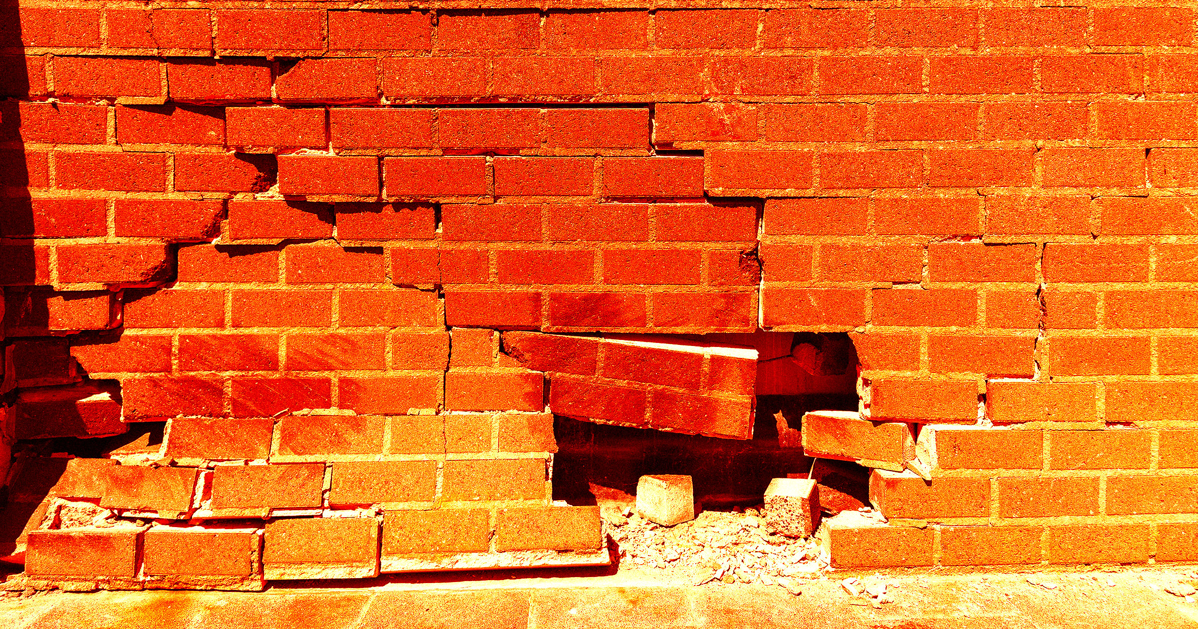 futurism.com - Victor Tangermann - The Horrible Economics of AI Are Starting to Come Crashing Down