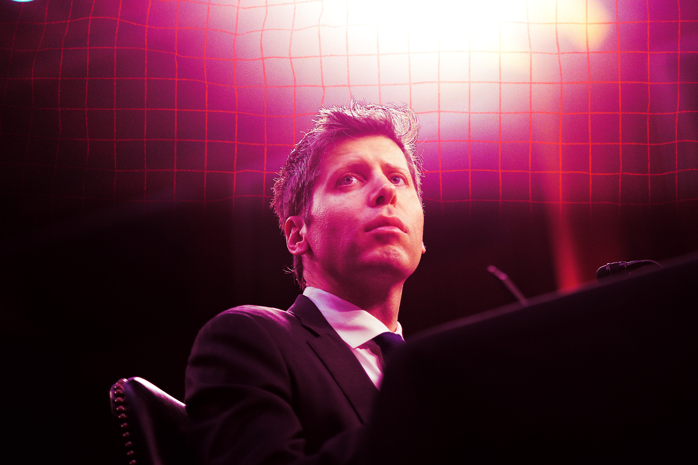 futurism.com - Joe Wilkins - Sam Altman's Coworkers Say He Can Barely Code and Misunderstands Basic Machine Learning Concepts