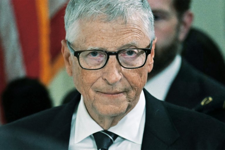 A photograph of Bill Gates departing a closed-door interview with the House Oversight Committee on Capitol Hill.