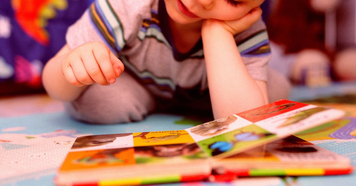 Parents Horrified as Boomer Mawmaws Gift Children Blatant AI Slop Picture Books
