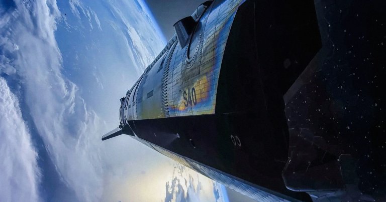 A screenshot of SpaceX's 13th test flight of its Starship spacecraft.