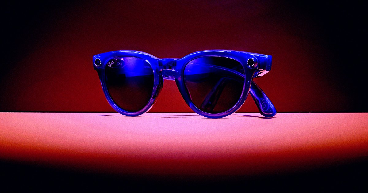 Zuckerberg's Pervert Glasses Have Been So Publicly Shamed That Meta's Reportedly Now Working on a Version With No Camera