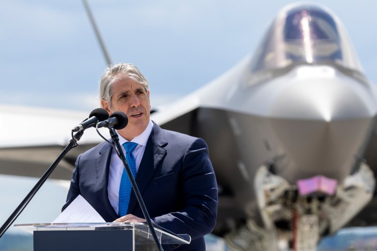A photo shows US undersecretary of state Thomas DiNanno.