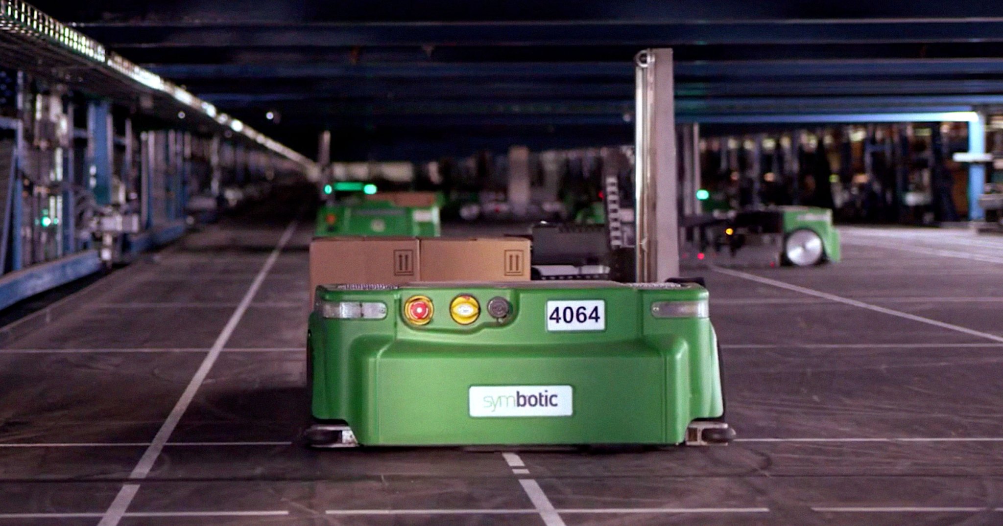 futurism.com - Victor Tangermann - Walmart Running Into Trouble as Its Super-Expensive Robots Can't Handle the Realities of Warehouse Work